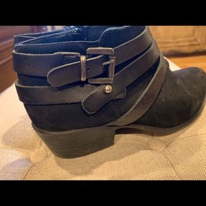 Genuine Leather Steve Madden Black Bootie